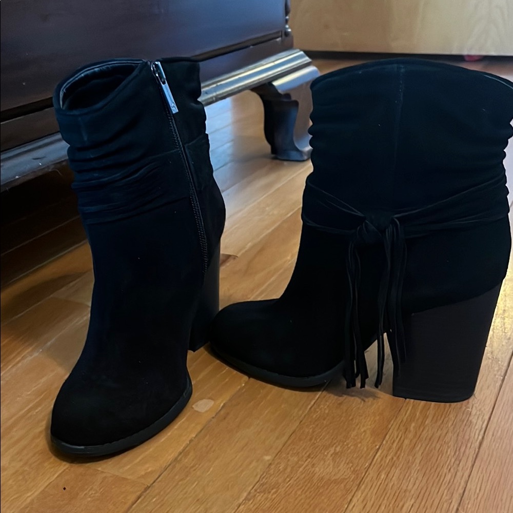 Jessica Simpson never worn black booties never worn NWOT